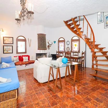 Tatil Evi Spacious Maisonette On The Eu Blue Of In Sithonia, Greece Num1